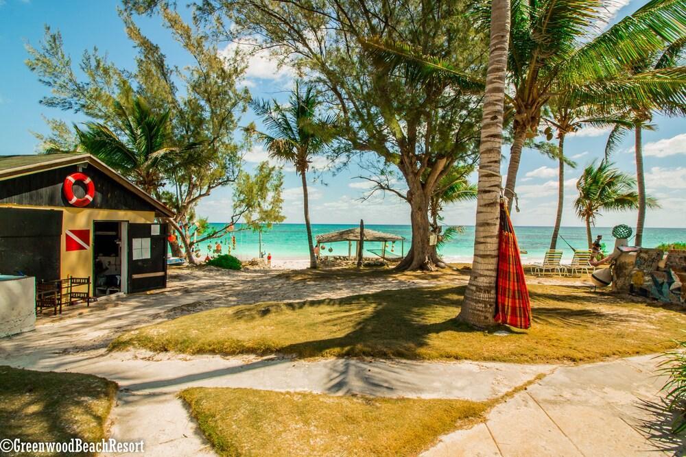 Greenwood Beach Resort Bailey Town  Esterno foto